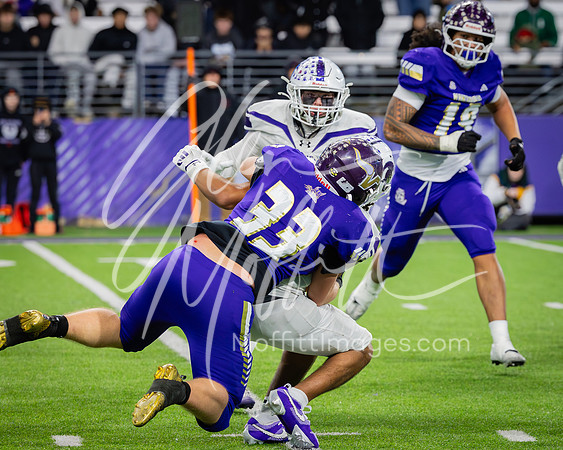 2025-12-06 Sumner v Lake Stevens State final Football Playoff_5422