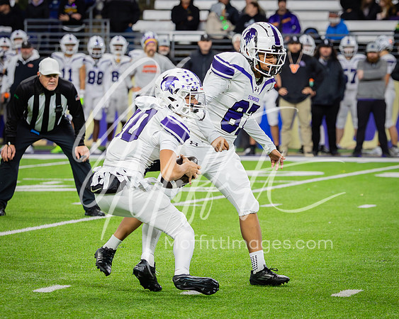 2025-12-06 Sumner v Lake Stevens State final Football Playoff_5538