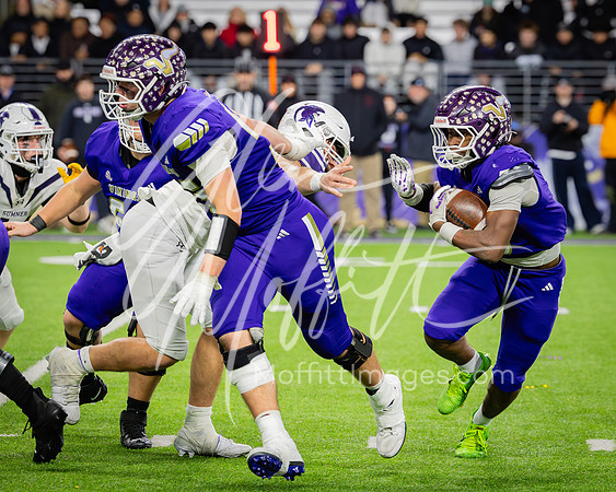 2025-12-06 Sumner v Lake Stevens State final Football Playoff_5604