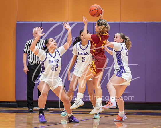 2025-12-23 Lakeside v Lake Stevens Girls Varsity Basketball_0184