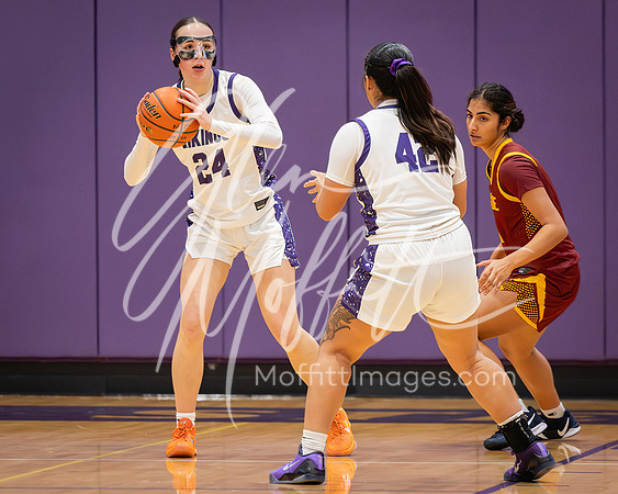 2025-12-23 Lakeside v Lake Stevens Girls Varsity Basketball_0291-Edit