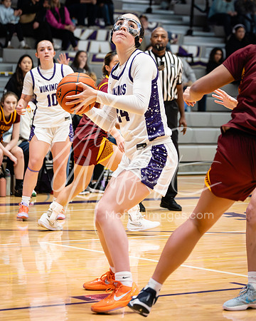 2025-12-23 Lakeside v Lake Stevens Girls Varsity Basketball_0272