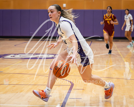 2025-12-23 Lakeside v Lake Stevens Girls Varsity Basketball_0448