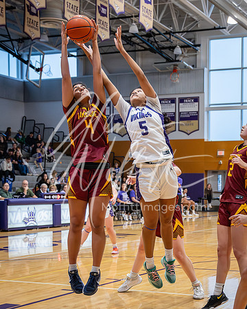 2025-12-23 Lakeside v Lake Stevens Girls Varsity Basketball_0619-Edit