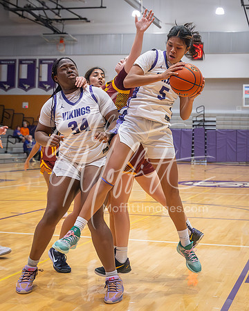 2025-12-23 Lakeside v Lake Stevens Girls Varsity Basketball_0880-Edit