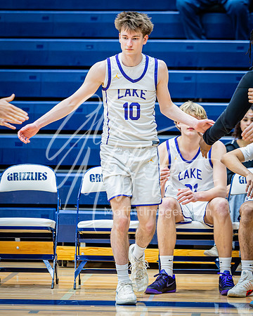 2026-02-19 Woodinville v Lake Stevens Boys BB Dist Playoff0125_