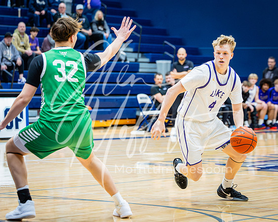2026-02-19 Woodinville v Lake Stevens Boys BB Dist Playoff0424_