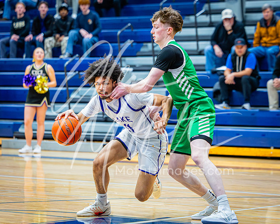 2026-02-19 Woodinville v Lake Stevens Boys BB Dist Playoff0504_