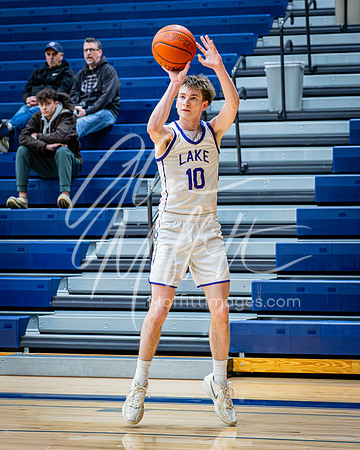 2026-02-19 Woodinville v Lake Stevens Boys BB Dist Playoff1089_