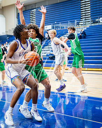 2026-02-19 Woodinville v Lake Stevens Boys BB Dist Playoff1060_