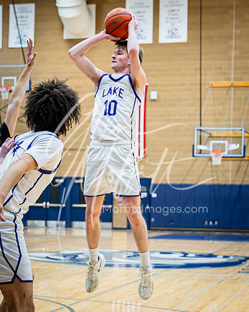 2026-02-19 Woodinville v Lake Stevens Boys BB Dist Playoff1825_