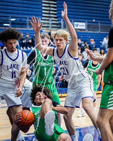 2026-02-19 Woodinville v Lake Stevens Boys BB Dist Playoff1915_