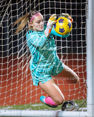 2024-10-22 Kamiak at LS Grls Var Soccer_0327-CR3