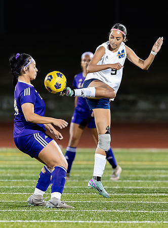 Kamiak at Lake Stevens Girls Soccer 2025-09-23-0453