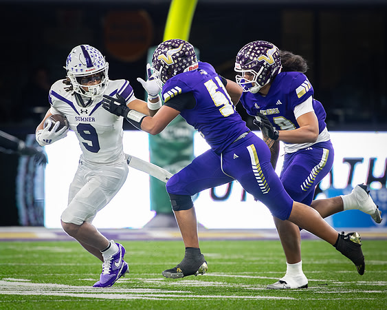 2025-12-06 Sumner v Lake Stevens State final Football Playoff_2071