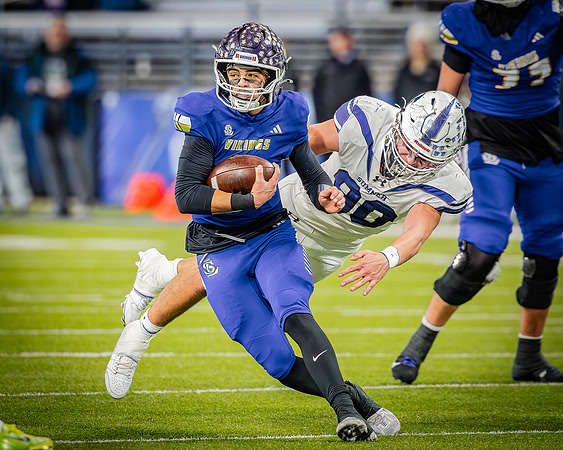 2025-12-06 Sumner v Lake Stevens State final Football Playoff_3350-Edit