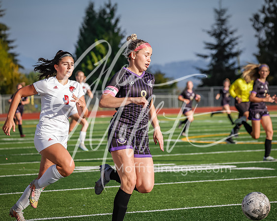 09.24.22 lincoln at Lk Stevens var Grl Socc gdm-6626