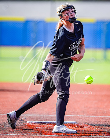 Edmonds_College_v_Skagit_2024_05_01_Softball_0883