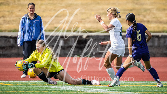 2026-09-10 LS_Grls_Socc_vs_Seattle_Prep__3439-Edit