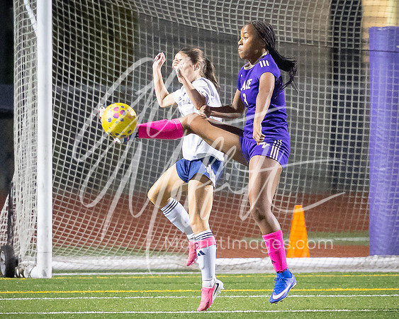 2026-10-13_glacier_peak_vs_Lake_Stevens_girls_soccer_2352-140