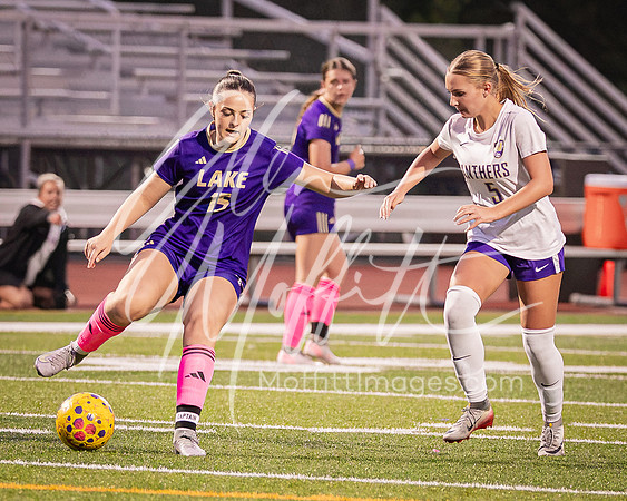 10.06.26 wenatchee at Lk Stevens var Girls Soccer-119