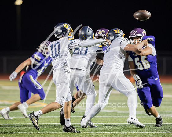 2026-10-16_mariner_vs_Lake_Stevens_football_2232