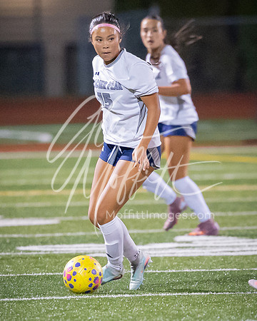 2026-10-13_glacier_peak_vs_Lake_Stevens_girls_soccer_2210-125