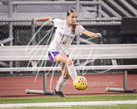 10.06.26 wenatchee at Lk Stevens var Girls Soccer-113
