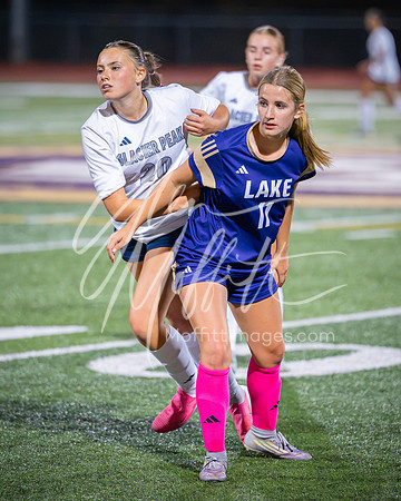 2026-10-13_glacier_peak_vs_Lake_Stevens_girls_soccer_0182-11