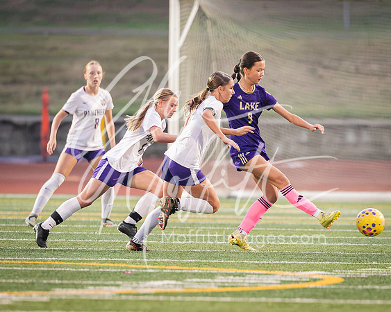 10.06.26 wenatchee at Lk Stevens var Girls Soccer-102