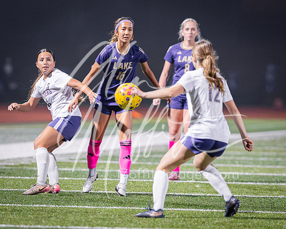 10.06.26 wenatchee at Lk Stevens var Girls Soccer-149
