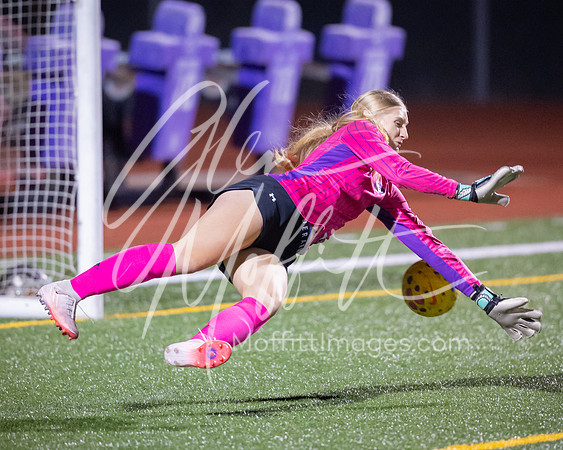 2026-10-13_glacier_peak_vs_Lake_Stevens_girls_soccer_0894-35
