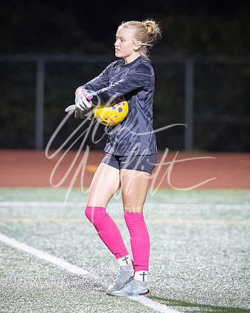 2026-10-13_glacier_peak_vs_Lake_Stevens_girls_soccer_2657-159