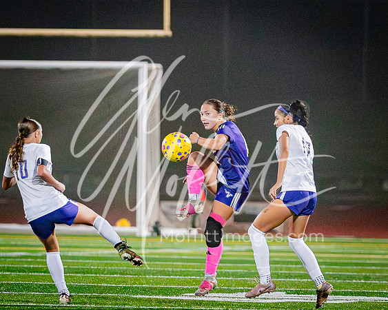 10.06.26 wenatchee at Lk Stevens var Girls Soccer-169