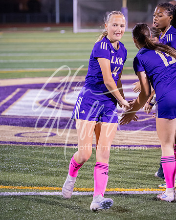 2026-10-13_glacier_peak_vs_Lake_Stevens_girls_soccer_1082-52
