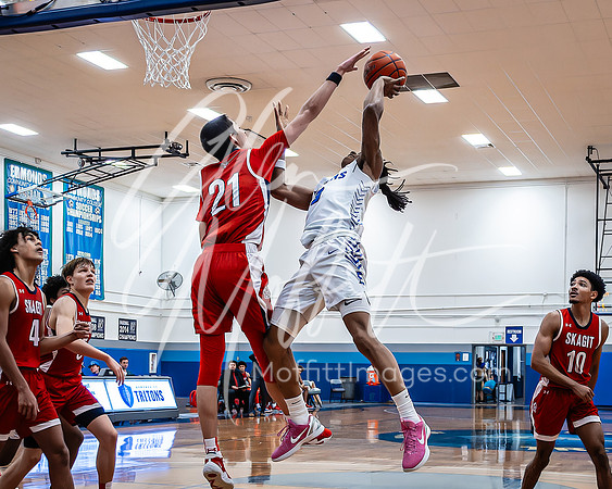 DxO_DeepPRIMEXD_ECC_20240120_Edmonds_College_v_Skagit_BB_4026-CR3