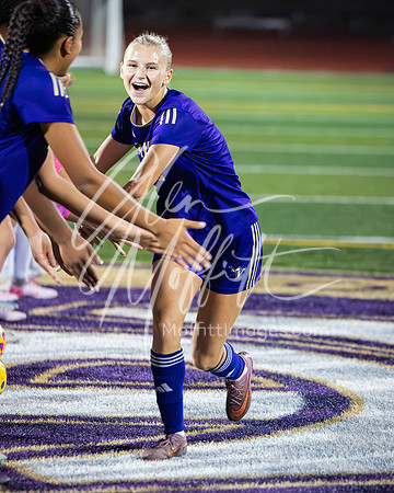 09.23.26 Arlington at Lk Stevens var Girls Soccer-44