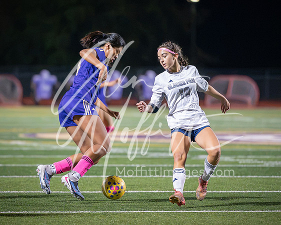 2026-10-13_glacier_peak_vs_Lake_Stevens_girls_soccer_0614-92