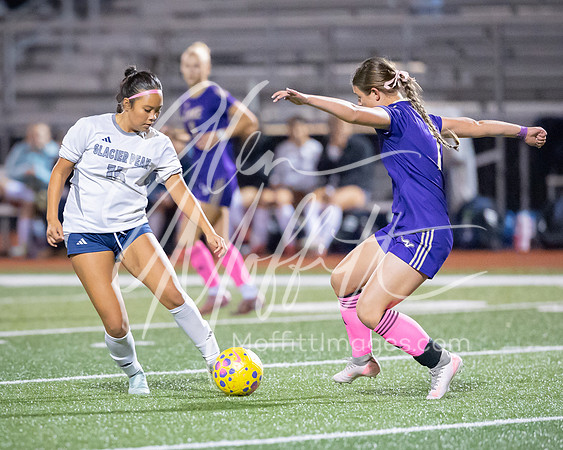 2026-10-13_glacier_peak_vs_Lake_Stevens_girls_soccer_2043-116