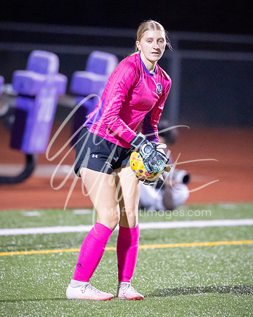 2026-10-13_glacier_peak_vs_Lake_Stevens_girls_soccer_0940-37