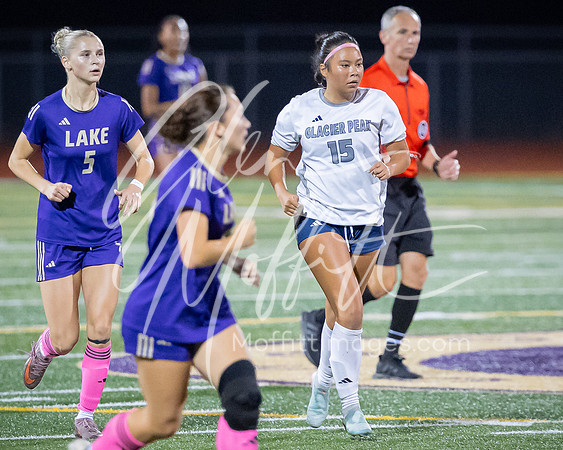 2026-10-13_glacier_peak_vs_Lake_Stevens_girls_soccer_2361-141