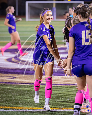 2026-10-13_glacier_peak_vs_Lake_Stevens_girls_soccer_1093-54