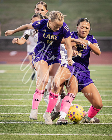 10.06.26 wenatchee at Lk Stevens var Girls Soccer-112