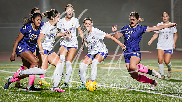 10.06.26 wenatchee at Lk Stevens var Girls Soccer-174