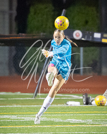 2026-10-13_glacier_peak_vs_Lake_Stevens_girls_soccer_2675-160