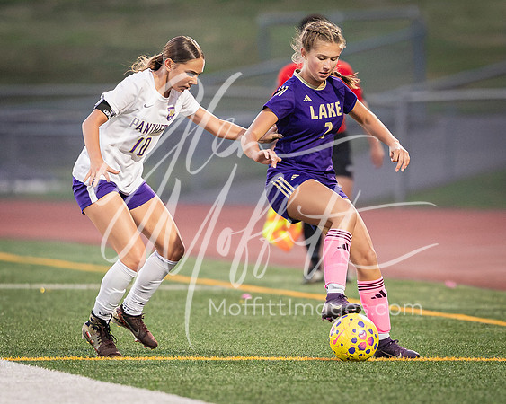 10.06.26 wenatchee at Lk Stevens var Girls Soccer-104