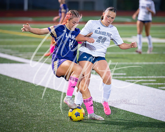 2026-10-13_glacier_peak_vs_Lake_Stevens_girls_soccer_0137-7