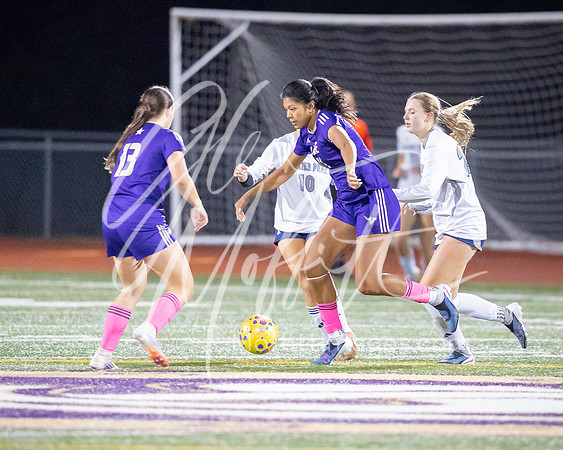 2026-10-13_glacier_peak_vs_Lake_Stevens_girls_soccer_2004-114