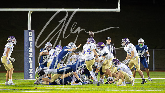 10.09.26 LS at Glacier Peak var Football-103