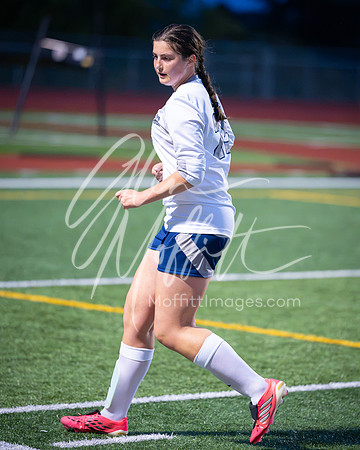 2026-10-13_glacier_peak_vs_Lake_Stevens_girls_soccer_0061-4